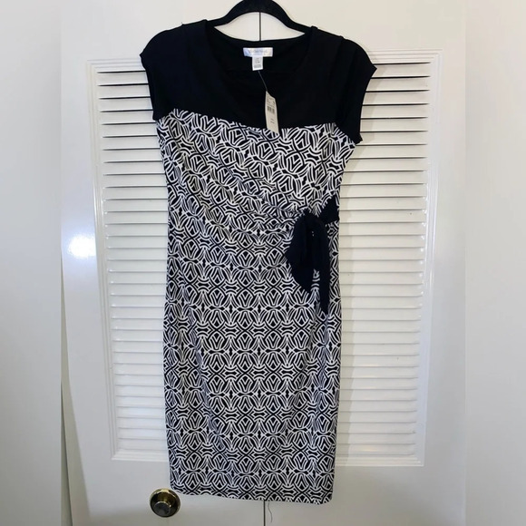 Motherhood Maternity Dress - Picture 1 of 8